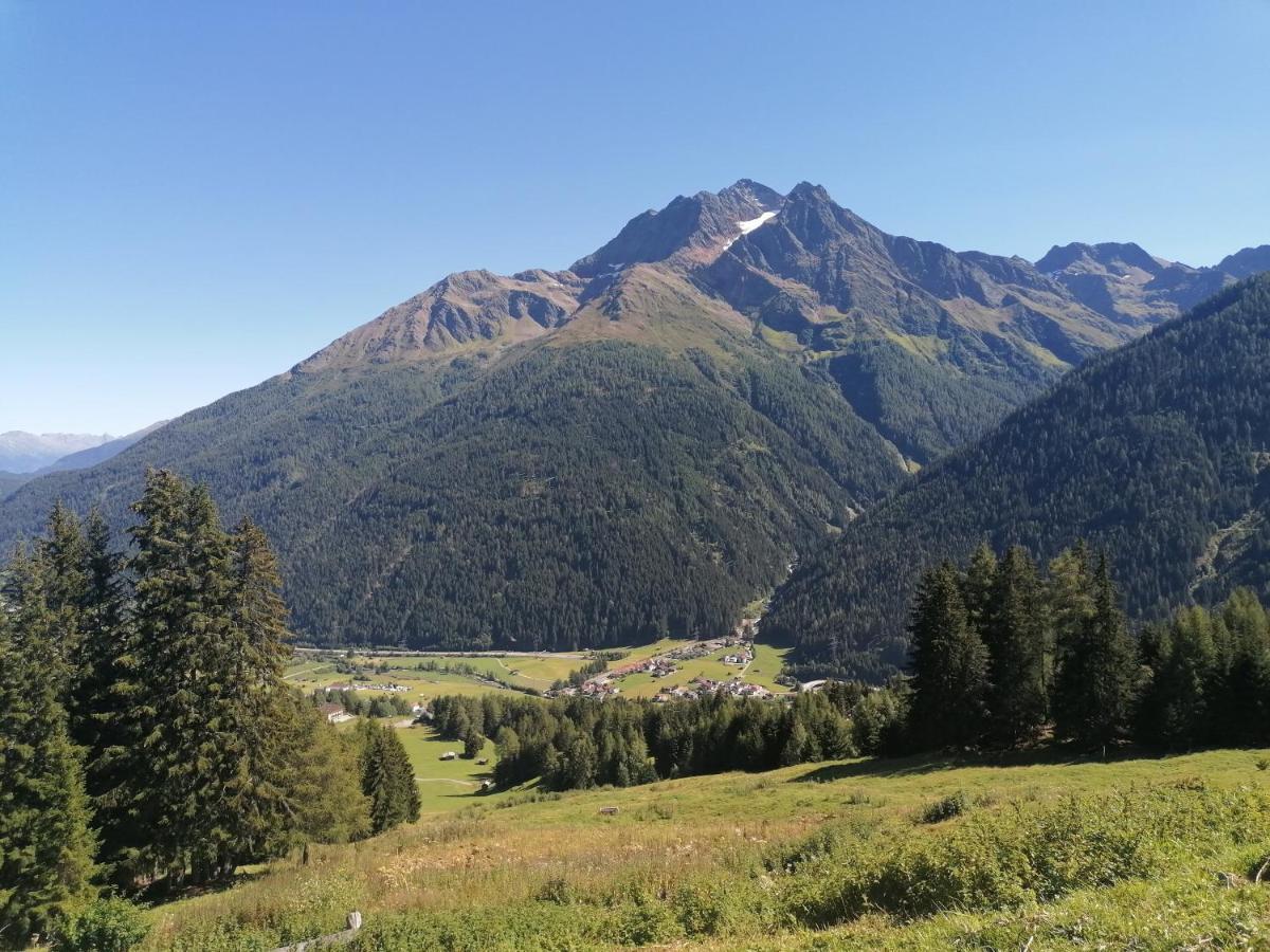 Appartement Ebster Pettneu am Arlberg Exterior foto